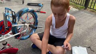 How To oneway - lilman shows us the installation of his Ride Out Supply sprocket