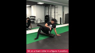 Glutes Foam Rolling