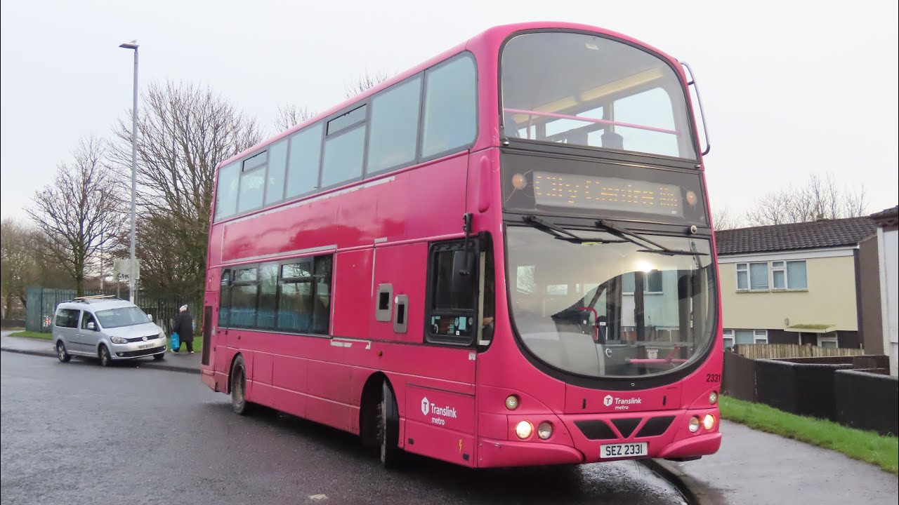 Ride on Translink Metro Volvo B9TL Gemini 2331 on the 10B