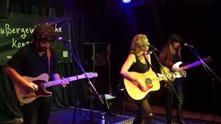 Amanda Rheaume - Keep A Fire In The Rain