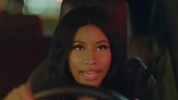 Pop Smoke - Welcome To The Party ft Nicki Minaj (Music Video)