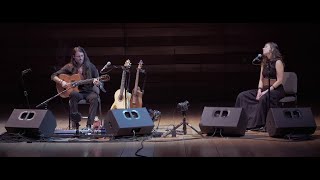 Estas Tonne & Peia Luzzi , 