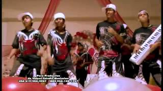 Video thumbnail of "LOS HIJOS DE LA BANDA BAILA QUE BAILA HD 2012"