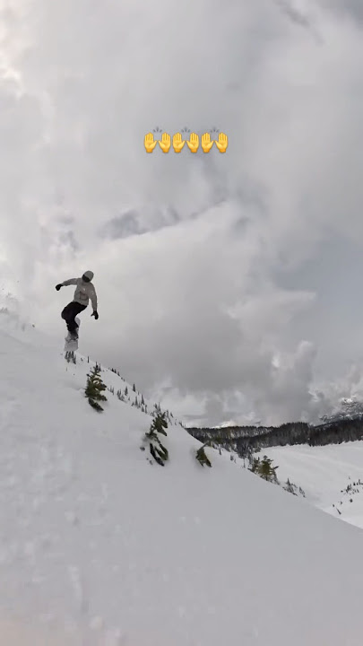 Insane Ice Skiing Skills You Won’t Believes🥶#viralreels #snowboarding #viralvideo #viralshorts #fy