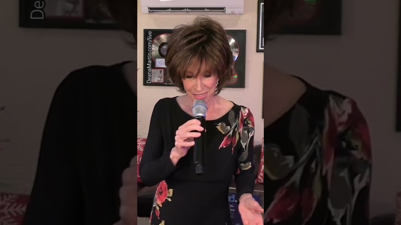 🎶 Every night I sit here by my window Staring at the lonely avenue 🥺😜