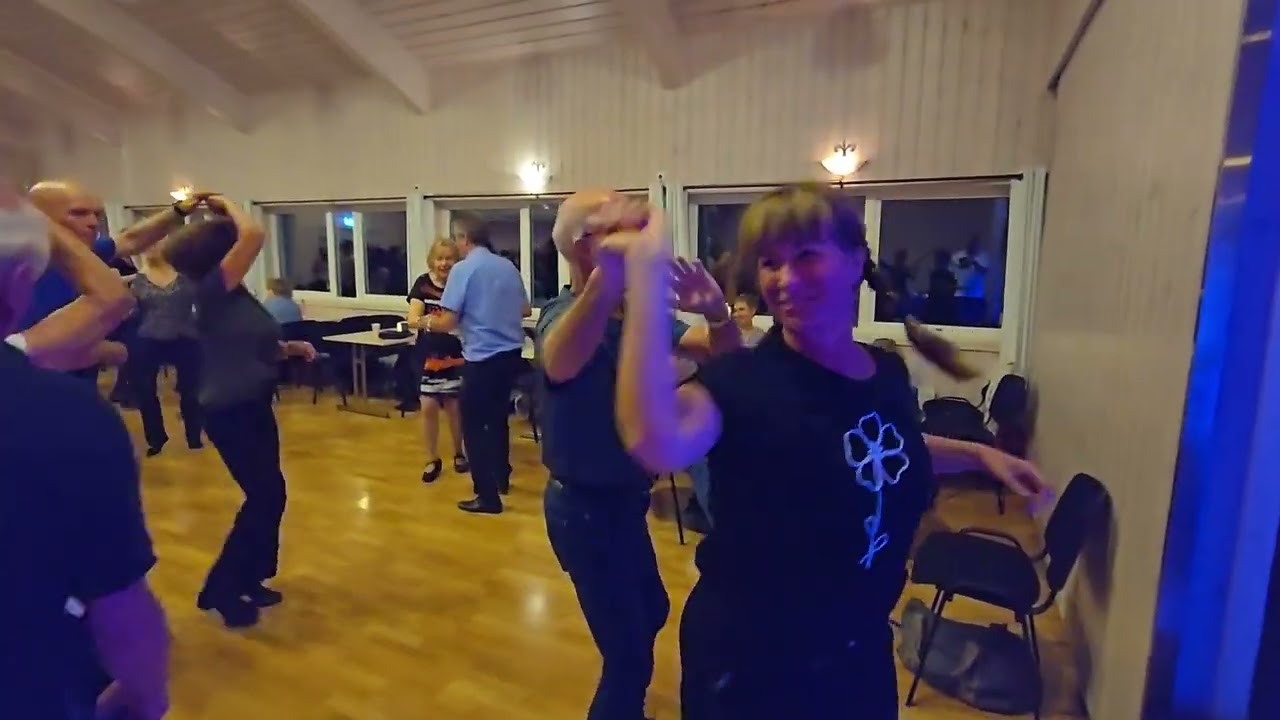 Mary Ann med Vilhelm Johansen på Tirsdagsdansen 2.10.24 Dansnytt Jan Tore Eriksen