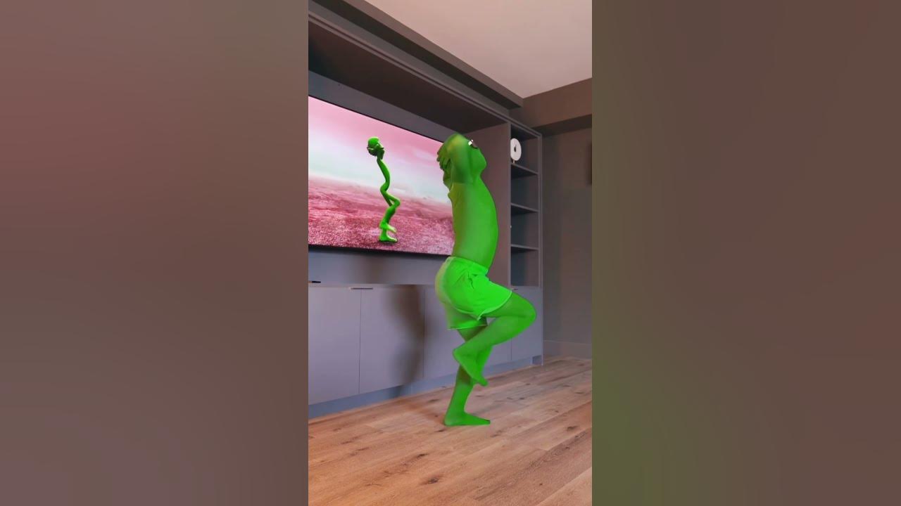 Dame Tu Cosita - El Chombo | Green Alien Dance 👽💚 (Dance Cover) Dame Tu Cosita - El Chombo | Green Alien Dance 👽💚 (Dance Cover)