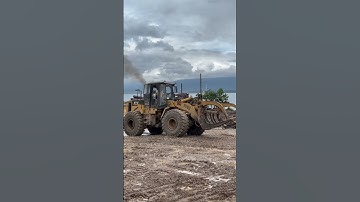 Cat 966G wheel loader