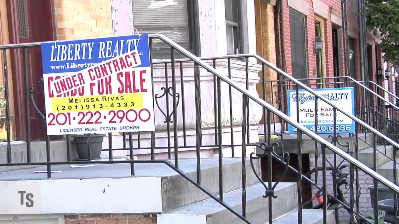 Buy Ahead of Fiscal Cliff Deal Buy Ahead of Fiscal Cliff Deal