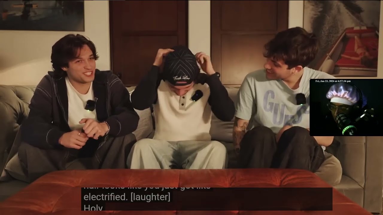 ACE реагирует на тройняшек Стурниоло — пытаемся угадать, для чего предназначены женские товары, с...