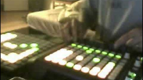 APC40 vs LAUNCHPAD ableton hardtek liveset experiment by Hard Robertino HMT