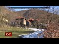 150 MINUTA - U selu Trešnjevak kod Kragujevca pojavili se vukovi koji bez straha prilaze kućama