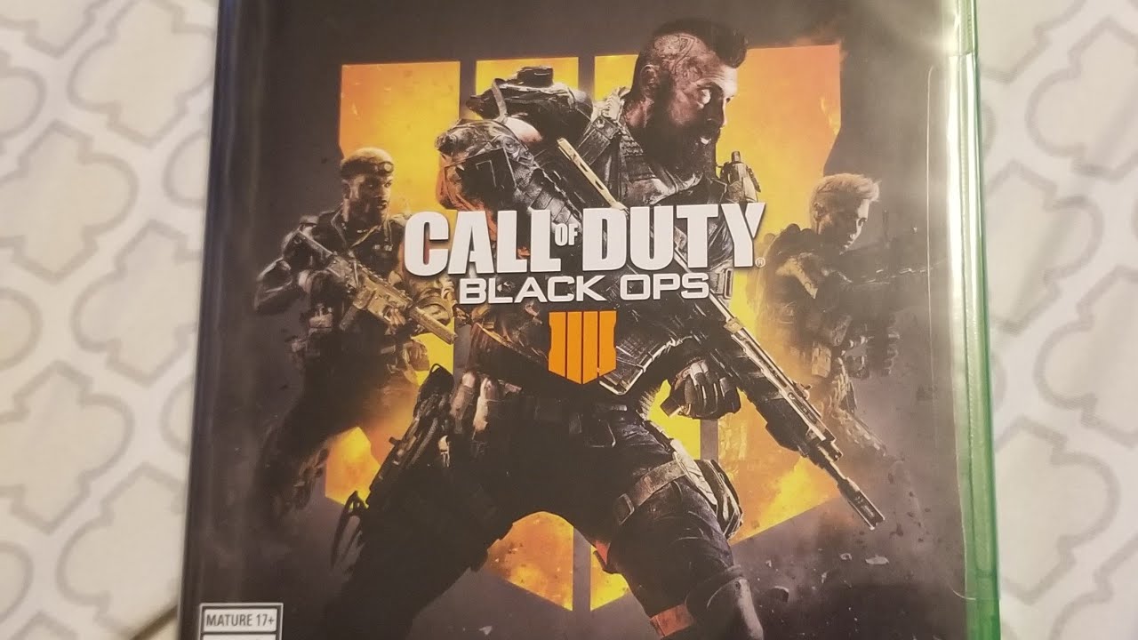 Unboxing Call of Duty Black Ops 4 for the Xbox One
