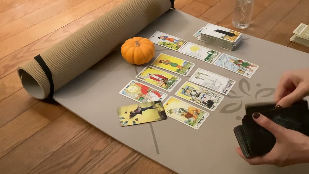 Расклад Таро Водолея на октябрь #октябрь #tarot