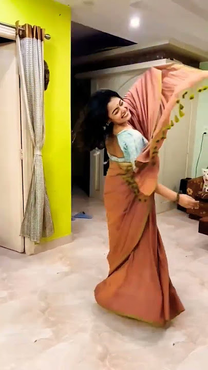 moksha hot saree navel show #navel #rare #romantic #saree