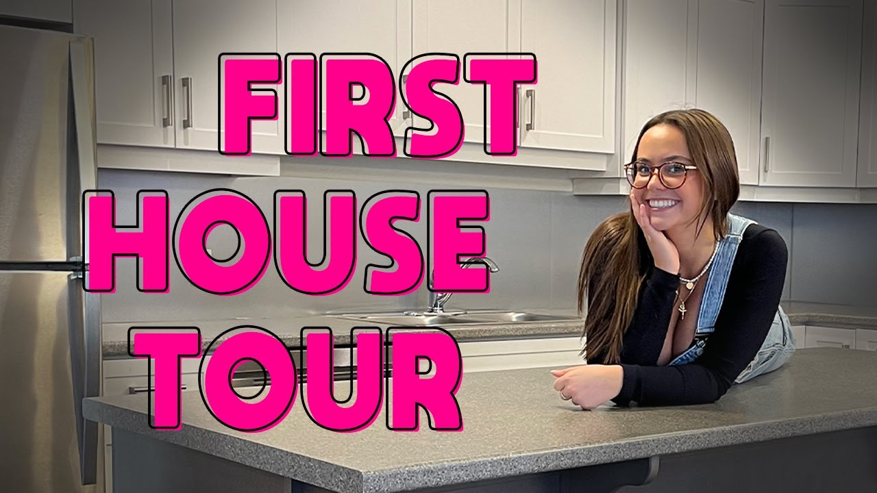 I BOUGHT MY FIRST HOUSE AT 19 (empty house tour) - YouTube