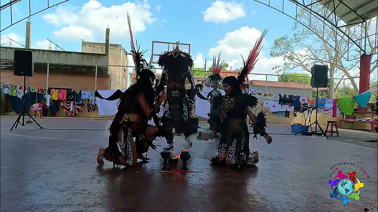 COMUNIDAD TRANSMISORA DE SABERES CULTURALES