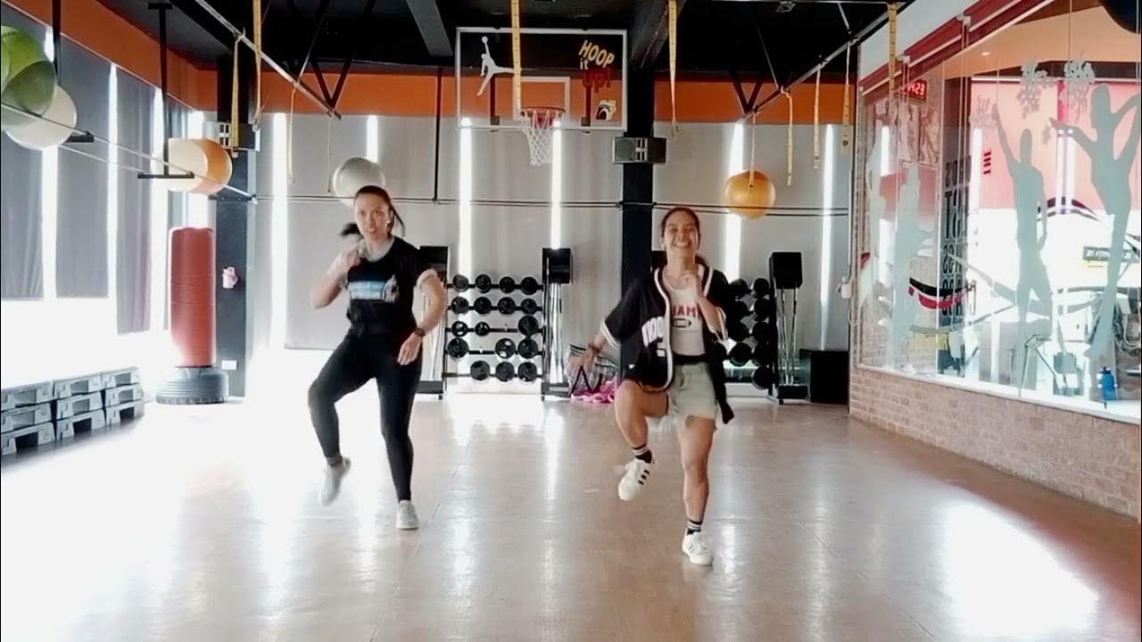 HANDS ON YOUR KNEE by Ranza ft. Richie Loop / ZUMBA / DANCE FITNESS
