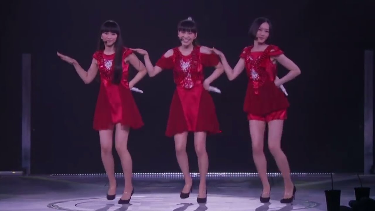 Perfume - Twinkle Snow Powdery Snow (720p Live, Subtitled, 2015