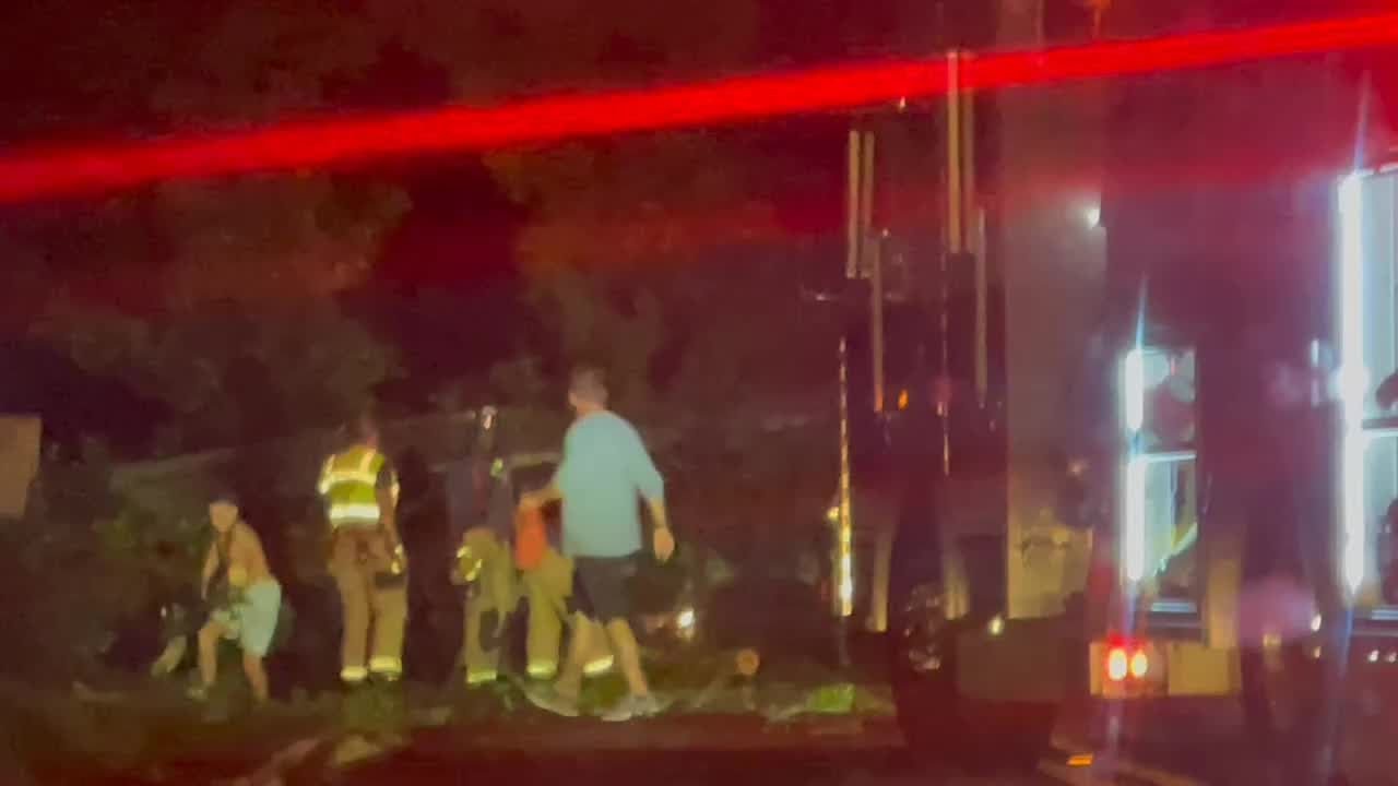 Fire crews working on tree blocking Hoover road - YouTube