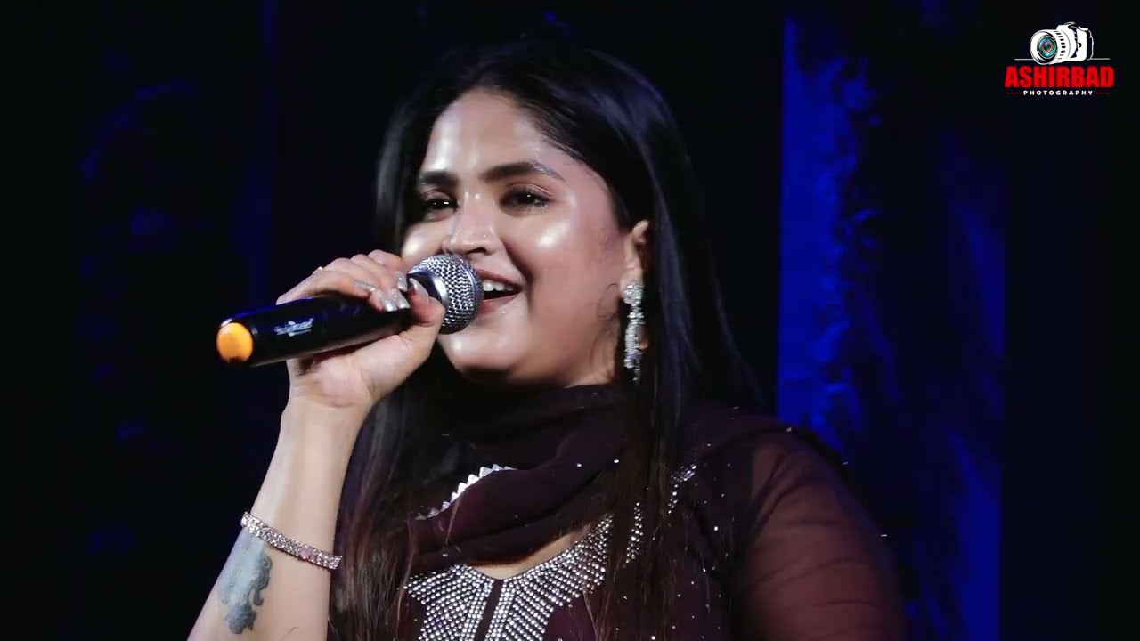 Chand Mera Dil Chandni Ho Tum X Sawan Mein Lag Gayi Aag | Live Singing By Debolina Nandy