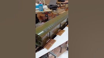 O Scale subway layout - first test of model platform extenders - video 2