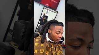 DM THE WORD “BOOK” FOR THE LINK 🔗 📲 #htxbarber #barber #houstonhairstylist #Houstonbarber #b...