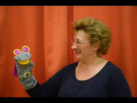 Videó: Hogyan Készítsünk Függönytartót