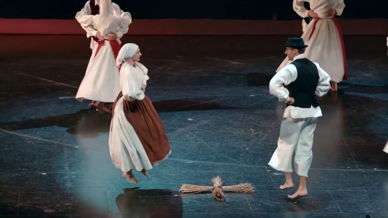 AFS France Marolt - Plesi po žetvi v Prekmurju