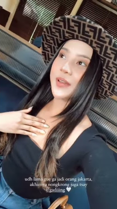 Kedekatan Anya geraldine dan papa gading martin as a friend