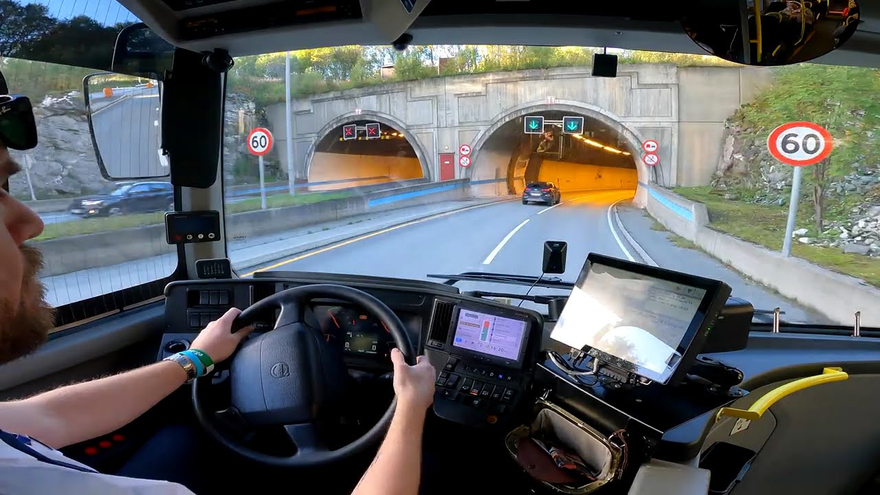 [Onboard] First Time On The Express Tour To Kroken... (Almost) - Volvo 8900 13M (Tromsø #2)