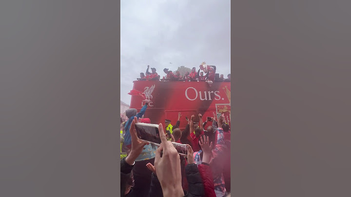 Liverpool’s Premier League Trophy Parade takes to the streets of Liverpool #football