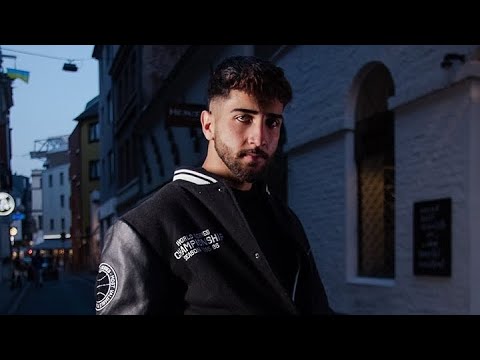 Sen Hep Kötüleri Seversin Demi Amo988 Ben Özür Dilerim