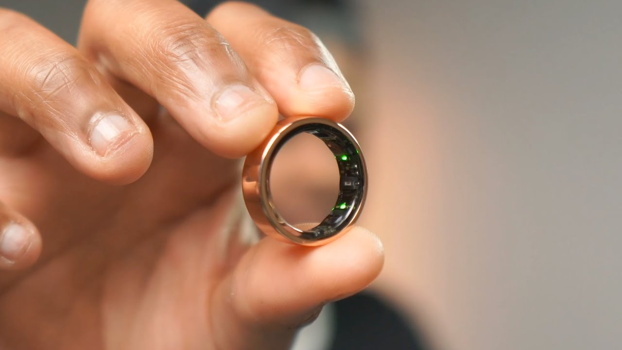 This Smart Ring has built-in AI - Luna Ring Review - YouTube