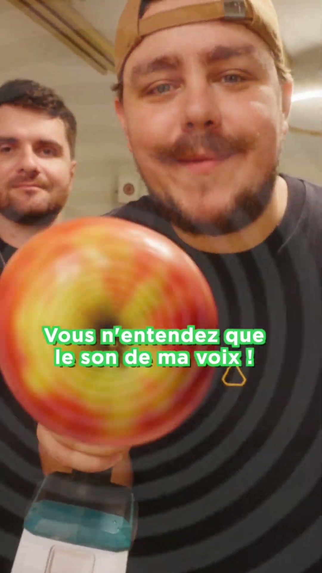 Expérience insolite ?‍? : L'épluche pomme ?!