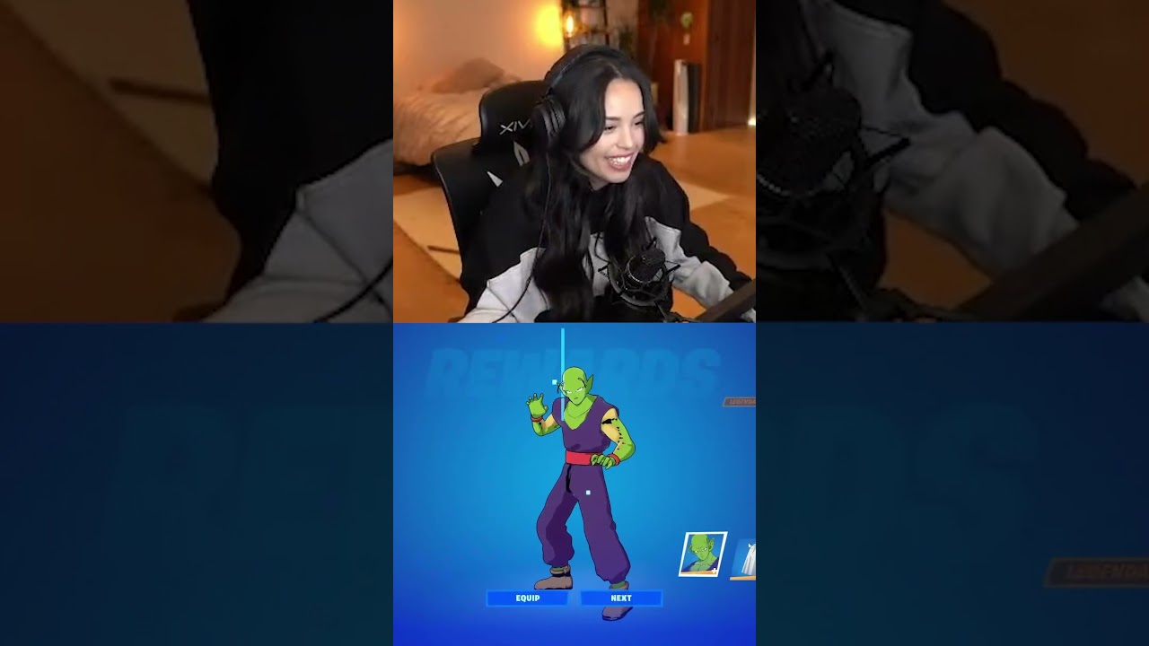 Sykkuno gives a Gift to Valkyrae