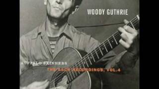 Pretty Boy Floyd - Woody Guthrie chords