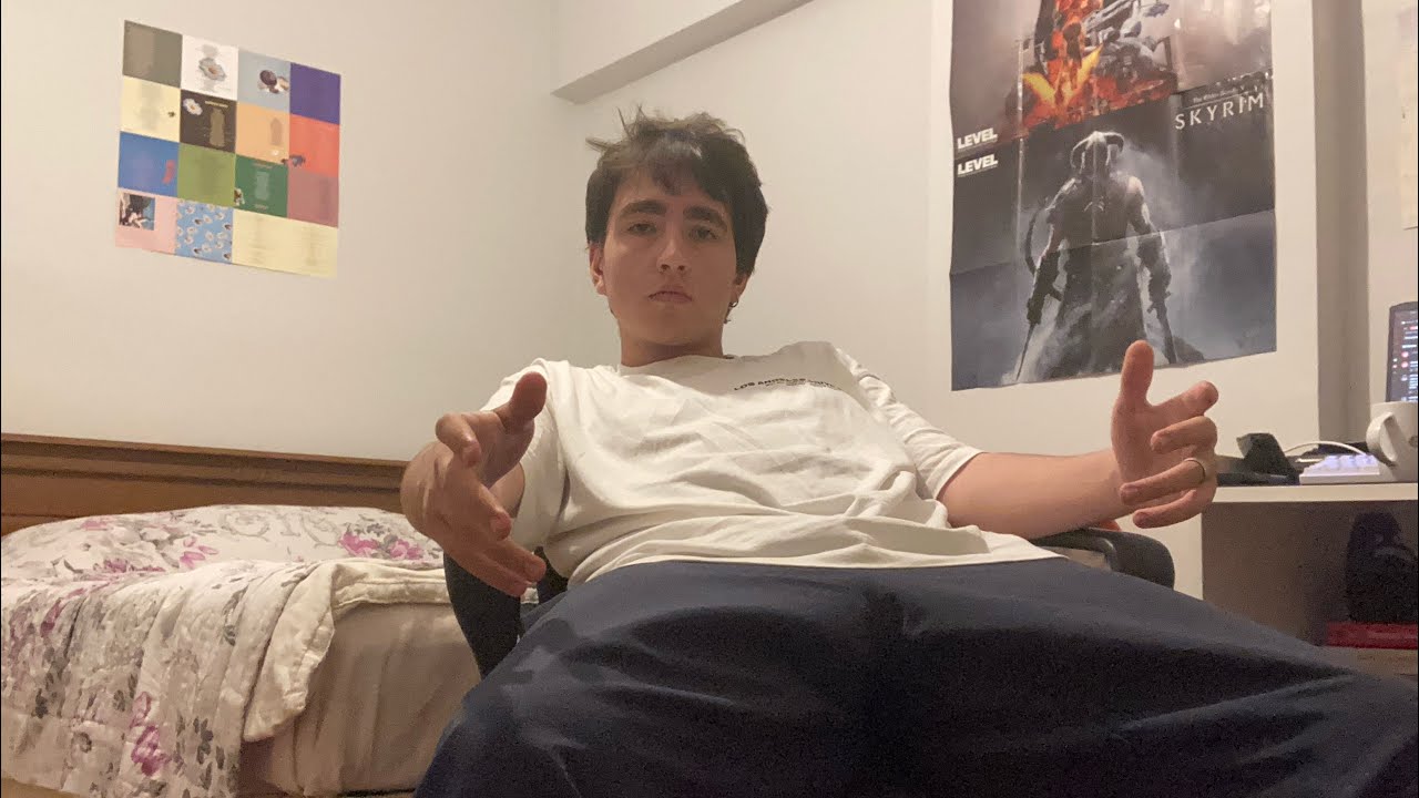 motive hater'ı makaveli deluxe dinliyor