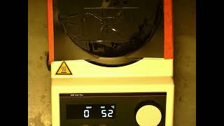 'Smart plastic' material is step forward toward soft, flexible robotics and electronics screenshot 5