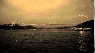 Gözleri̇n İstanbul Oluyor Bi̇rden