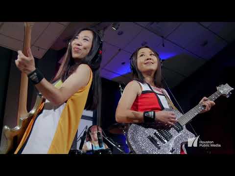 Shonen Knife, "Banana Chips" - Skyline Sessions
