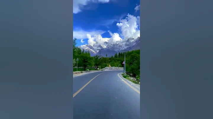 在這個夏天，帶著你好心情，去西藏自駕游一圈吧，最美的風景在路上. - 天天要聞