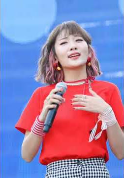 She Is So Cute (Ahn Ji-Young)