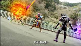 Kamen Rider Ex-aid and Kamen Rider Gemn VS Kamen Rider Parad-DX