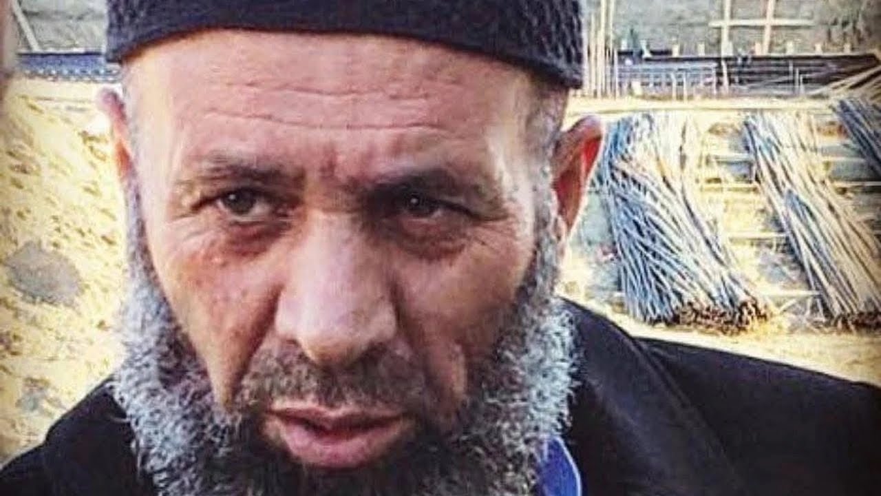 Yeni Mikrofon İle Avni Reyhan Efendi anısına şiirimi yeniden bugün bir kez daha seslendirdim