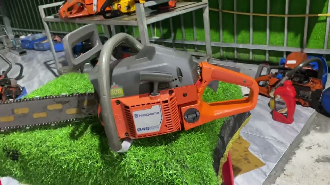 Husqvarna 246xp hàng siêu vip . giá 3tr300k liên hệ : 0944787771 Tính