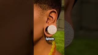 Afrika Kabileleri Kulaklarını Nasıl Uzatıyor?