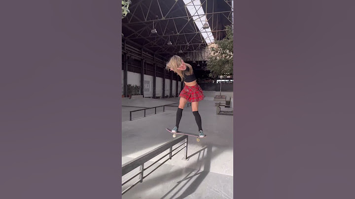 Fs board + skirt is always a good idea #skateboarding #skatergirl #ootd #shorts