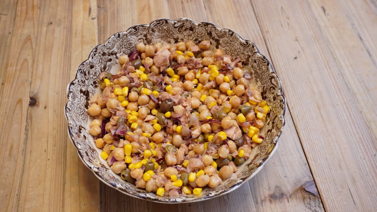 Pronta in 5 minuti: Insalata di ceci, tonno e mais