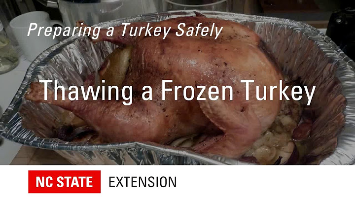 How do you thaw a turkey quickly